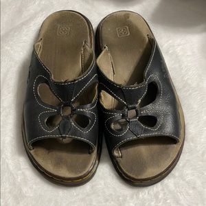 Dr Marten Sandals. Size 8. Great condition